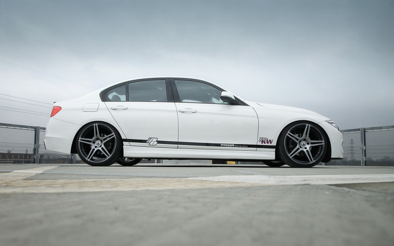2013 프라이어 디자인 BMW 3시리즈(F30) 보디 키트 고화질 사진들