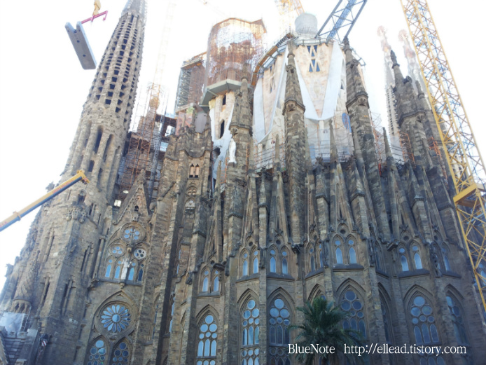 <스페인 바르셀로나 여행> 사그라다 파밀라 성당 (성 가족 성당 La Sagrada Familia)