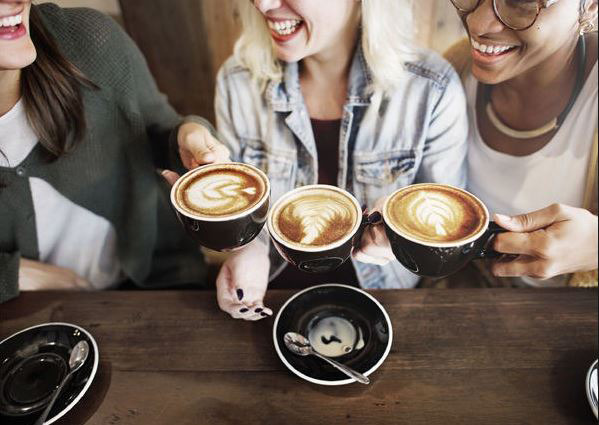 커피 없이 뇌 깨우는 방법 6가지