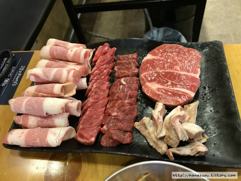 대구 율하 맛집::소고기 무한리필 생고기 제작소