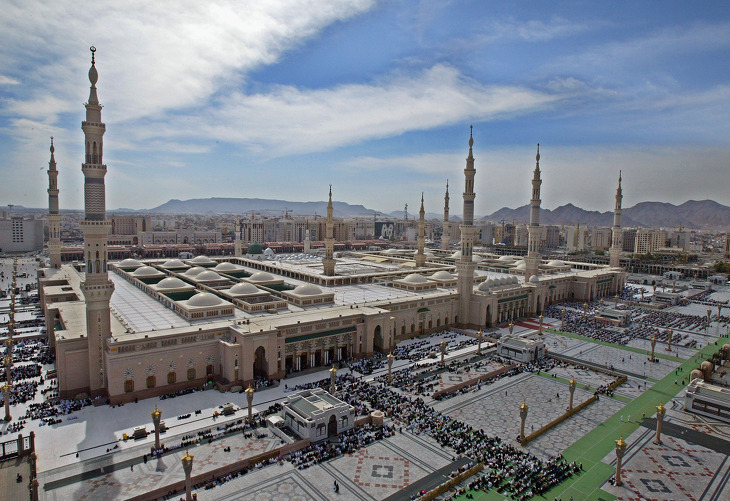 사우디, 147억불 규모 '메디나 프로젝트' 발표 Saudi announces $14.7bn Madinah building project