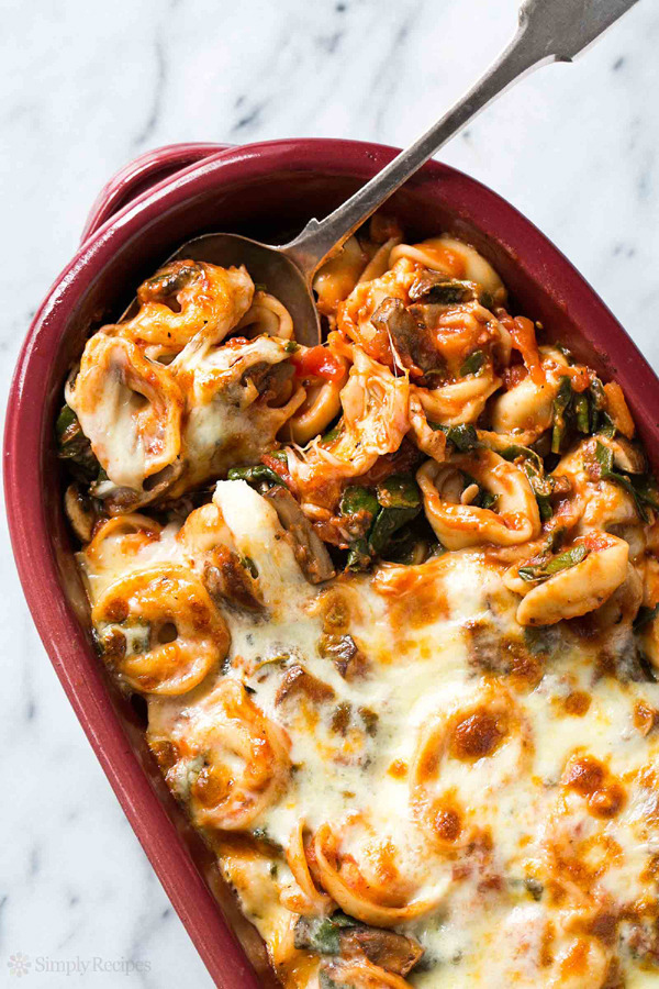 치즈 토르텔리니 캐서롤 Cheesy Tortellini Casserole