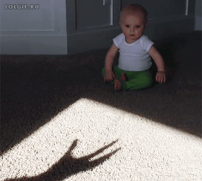 흑마법에 공격당하는 아기
