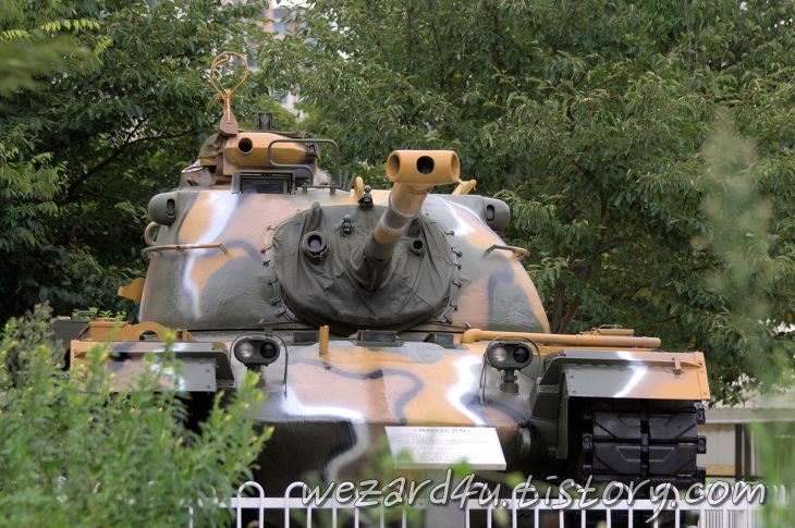 한가로운 오후 어느날 찍어본 M48A2C 전차(M48 패튼 전차)