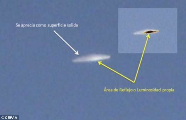 이것이 진짜 'UFO'다! Is this a flying saucer? Chilean government publishes 'official UFO' VIDEO