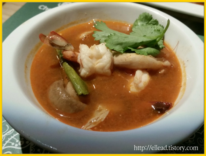 <가로수길 태국 음식점> 셰레타이 : 똠양꿍과 타이식 닭날개 튀김