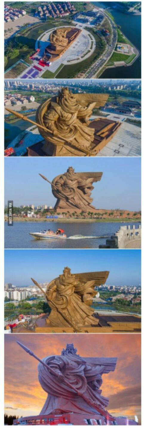 중국에 있는 초대형 관우 동상 클라스