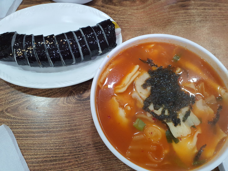거제 고현 맛집 - 얼큰한 라재비가 맛있는 장원분식(해장각)