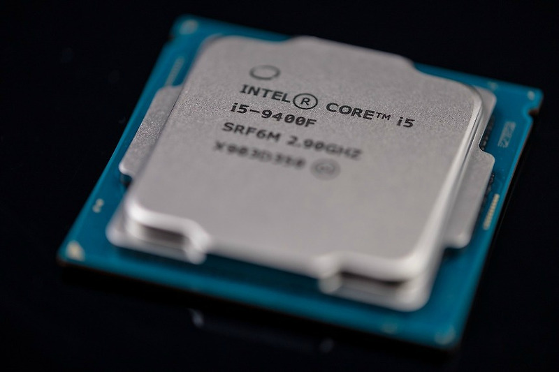 2019년11월13일 인텔 CPU 77개 취약점 보안 패치