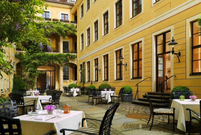 카페 디저트 맛집 독일여행 - 드레스덴을 한눈에: 엘베강변 호텔 식당