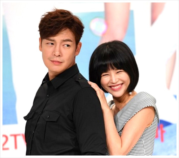 이영아 강은탁 열애