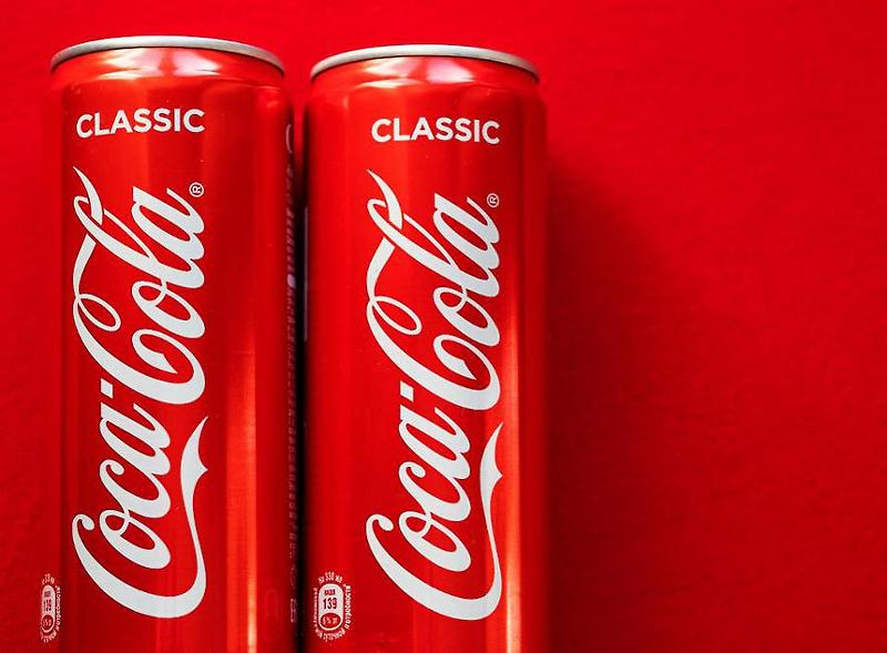 미국 주식 이야기 - 코카콜라 주식 코카콜라는 왜 광고를 줄이는가?