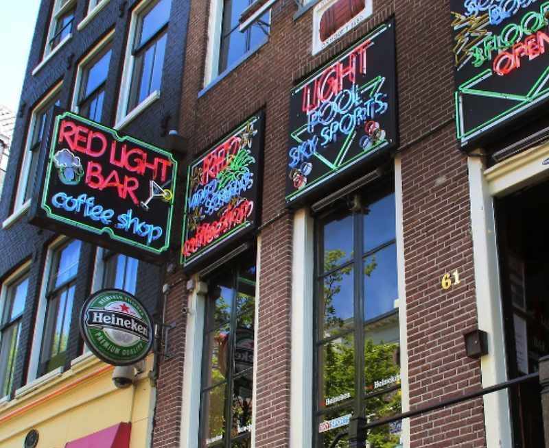 카페 디저트 맛집 북유럽여행 - 네덜란드 암스테르담 홍등가 드발렌 de Wallen