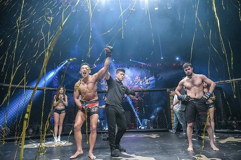 '라헤 9연승' 챔프 정다운, 亞최고 기록…UFC 진출 임박