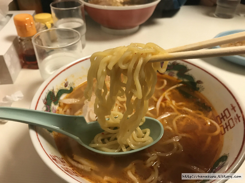 홋카이도 자유여행::노보리베츠 맛집 지옥라멘 '맛의 대왕(味の大王)'