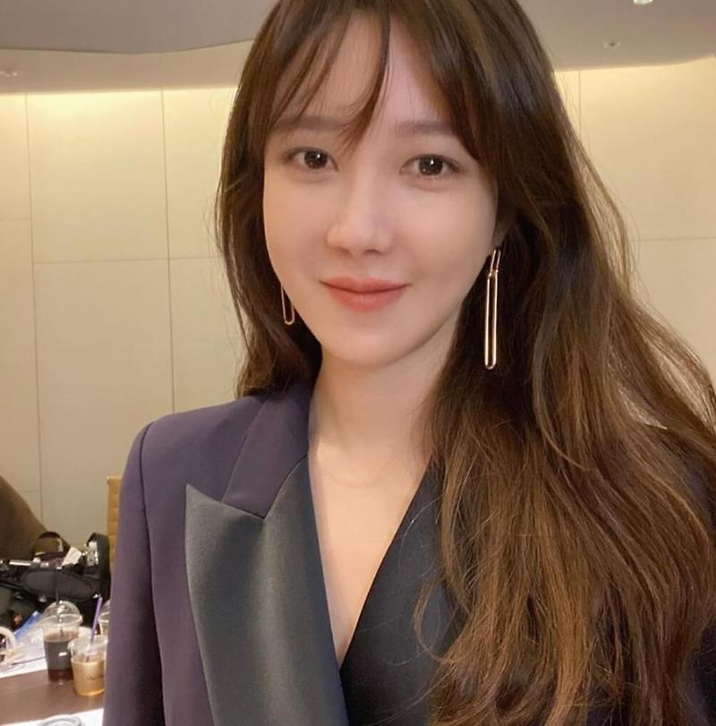 펜트하우스 이지아 본명, 나이, 키, 고향, 소속사, 정우성