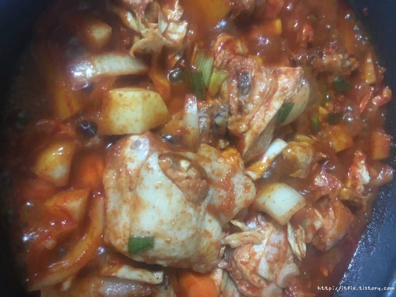 공공식당(?) 같은 게 필요한데...