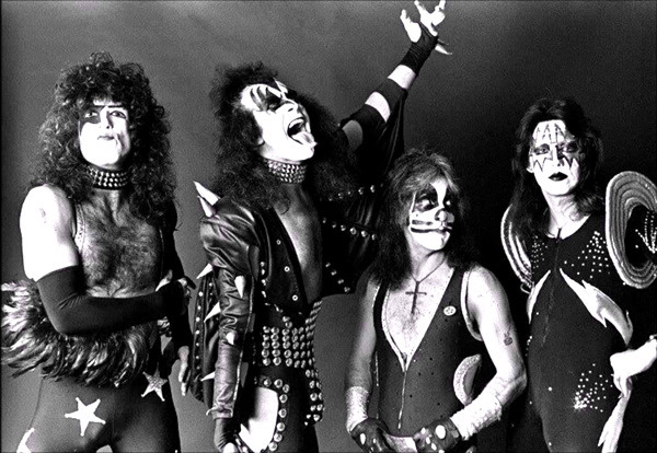 Kiss - 