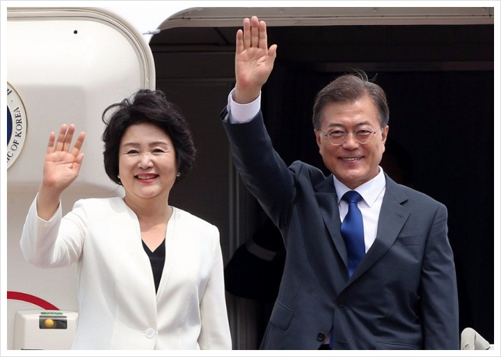 문재인 대통령 지지율
