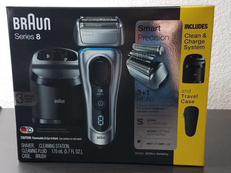 Braun Series 8 Shaver and Cleaning Station
