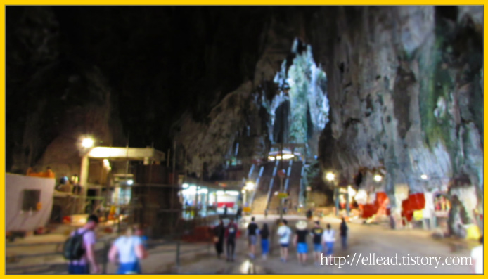 <쿠알라룸푸르 가볼만한 곳> 바투 동굴 (Batu Caves) : 힌두교의 성지