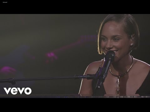 Alicia Keys - A Woman`s Worth