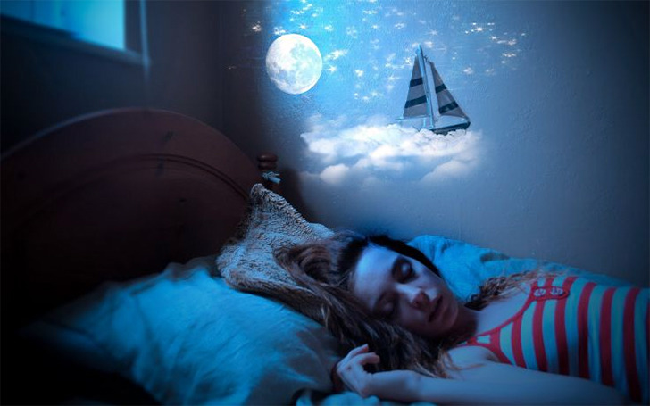 잠자는 자세가 우리 꿈에 미치는 신기한 영향 4가지
