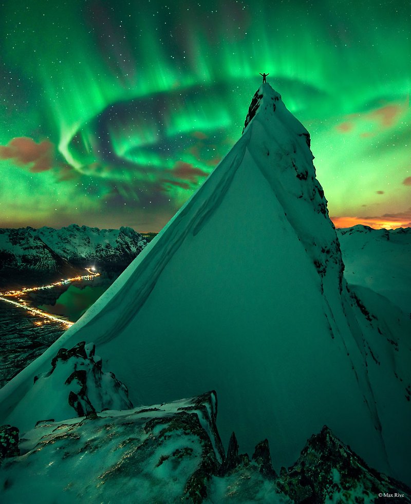In Green Company: Aurora over Norway