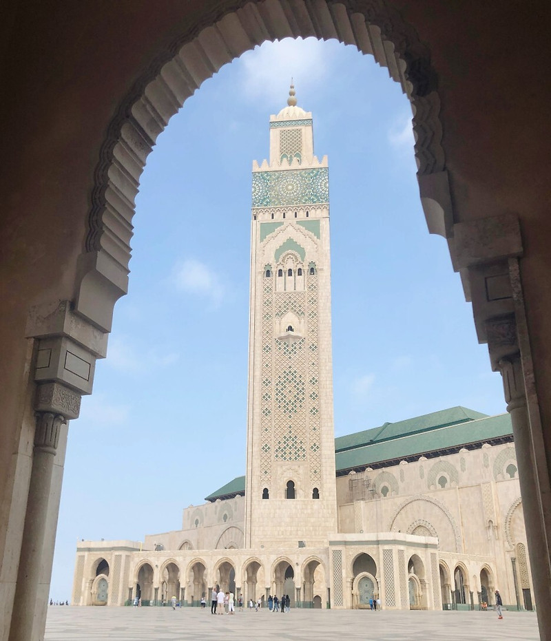 모로코여행]카사블랑카 명소  '하산 2세 모스크' 첨탑 모하메드 5세 광장