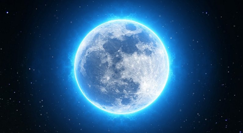 한달에 두 번뜨는 달 블루문과 할로윈 데이 (2020년 10월 31일)