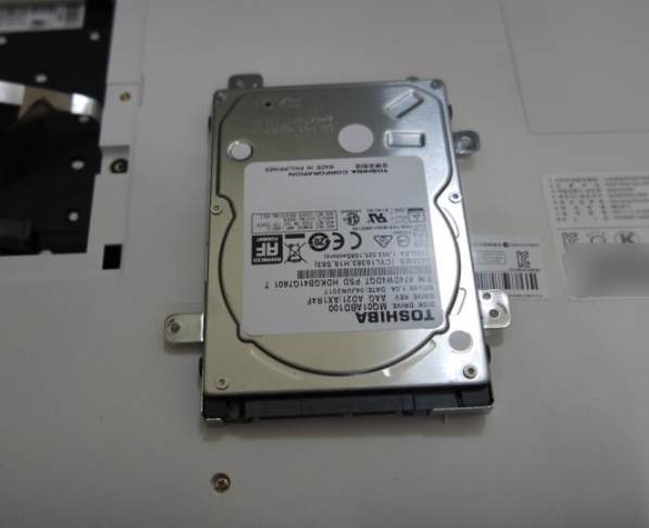 NT300E5K-L25W 하드디스크 -> SSD 교체 작업