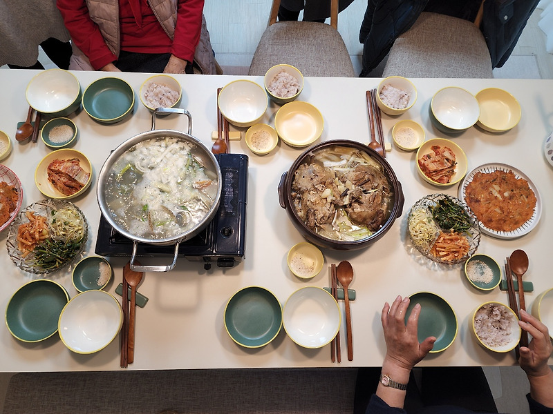 [일상] 소중한 가족들과 행복한 점심식사 즐기기~^^(feat. 처제 신혼집)