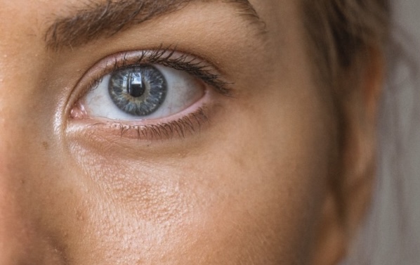 안구건조증, 눈 시림 증상 원인과 해결 방법