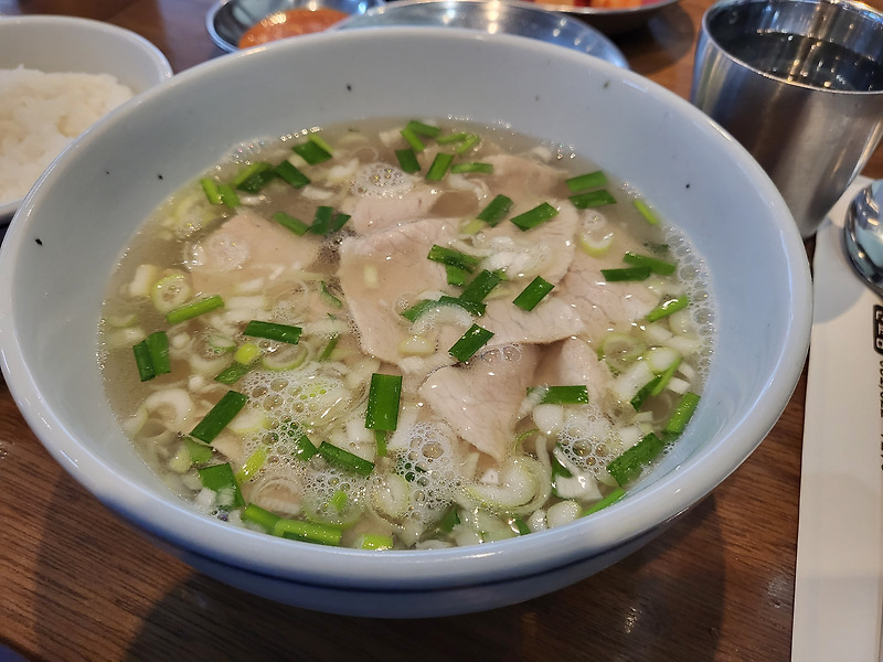 [맛집] 미쉐린을 받은 국밥집의 맛은 어떨까? 판교 광화문 국밥