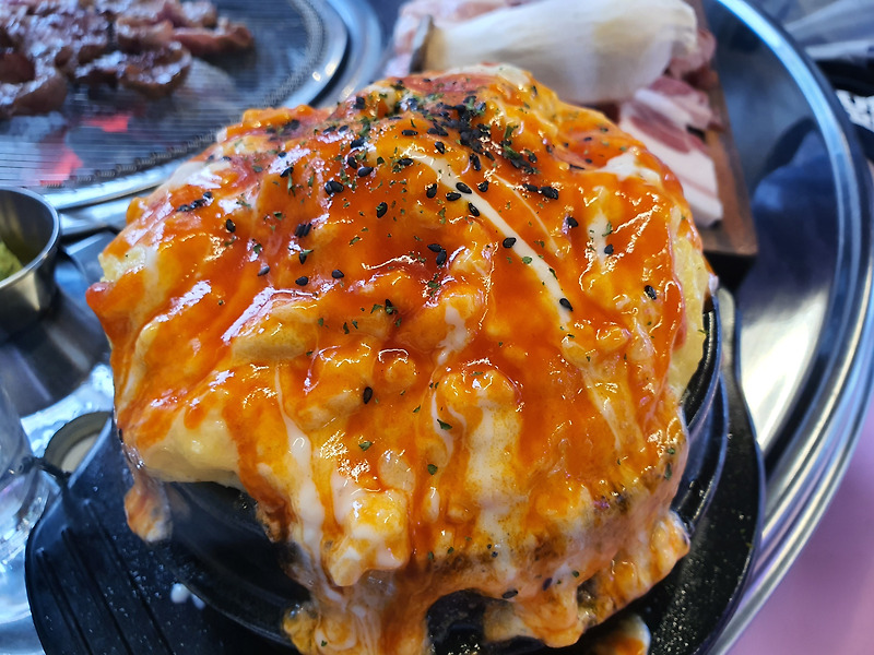 [신논현 맛집] '빽돈'에서 빡도는 고기 맛