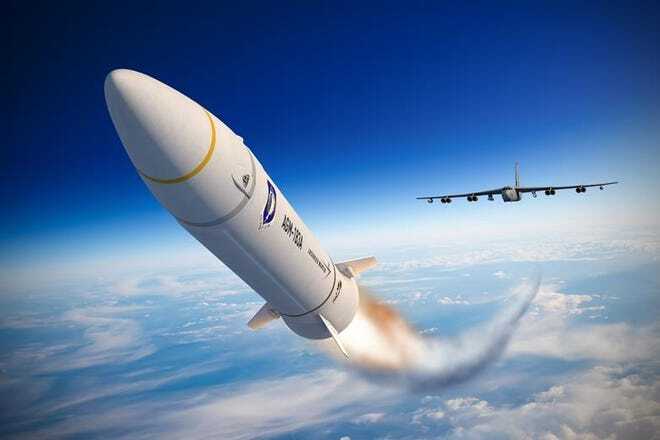 세 번의 실패 이후 네 번째 드디어 성공한 미국의 극초음속 무기 시험 - 2022.05.19