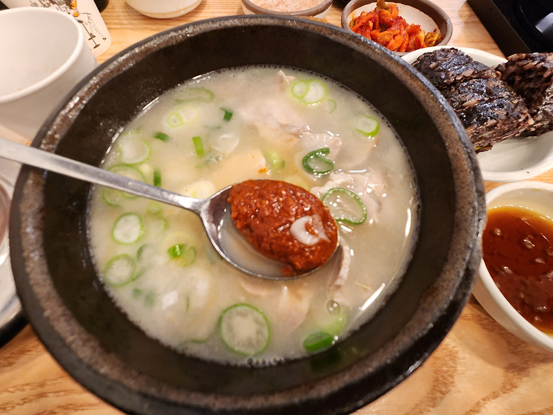 부산 서면 맛집 : 서면 돼지국밥 골목 '송정 3대 국밥'
