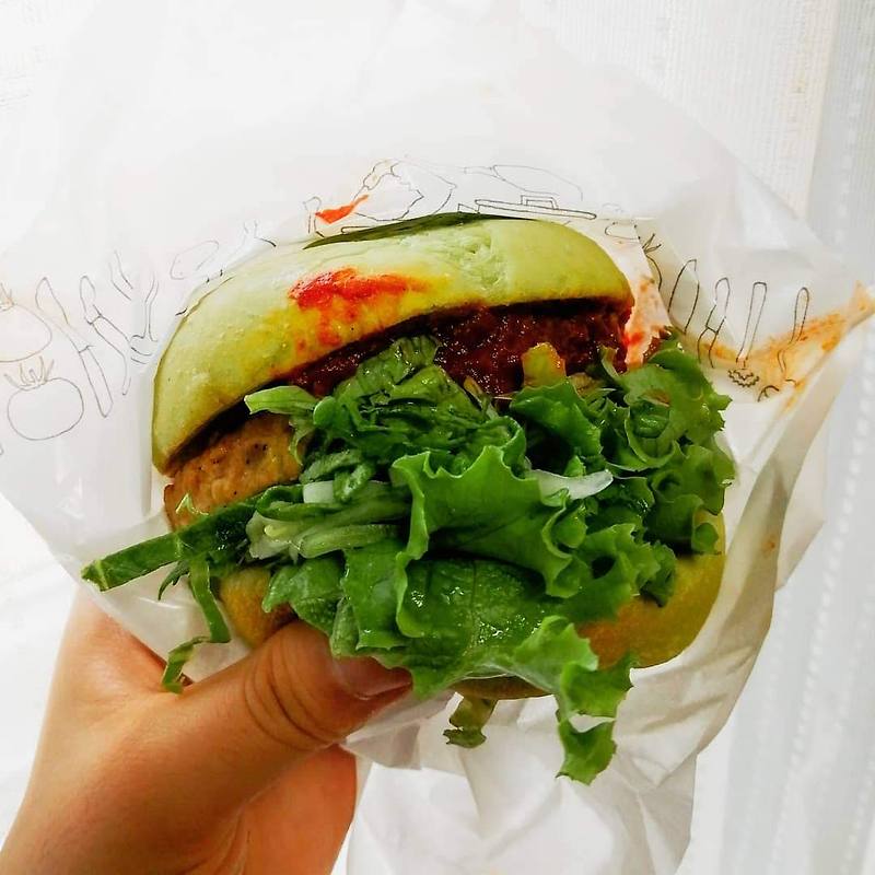 일본 모스버거 식물성 버거 출시, 직접 먹어본 후기!
