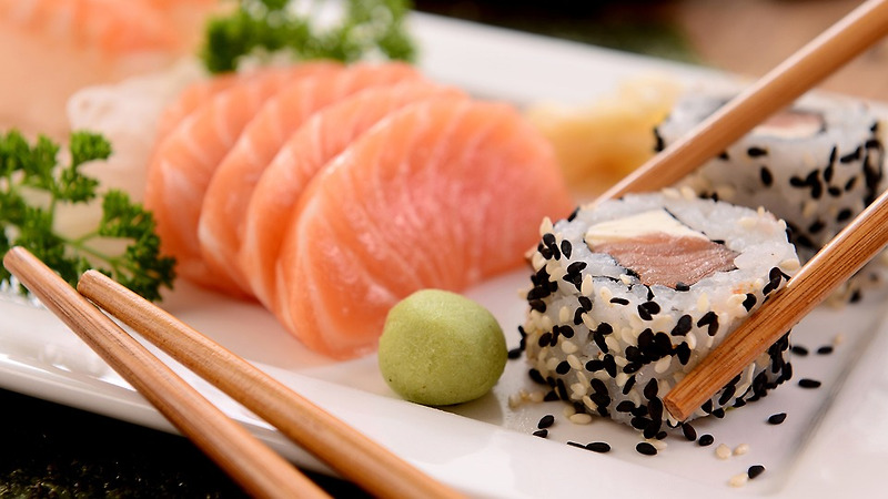 일본에 놀러오면 꼭 먹어봐야 할 군침 도는 음식 10가지 추천