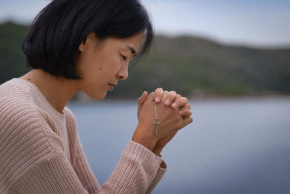 [기도하는 방법]  올바른 기도를 위해 꼭 알아야 할 4가지