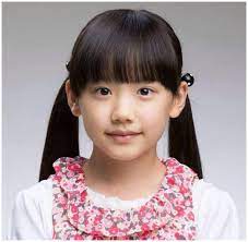 2010년 10월 30일 일본 니혼 TV 예능 천재! 시무라 동물원(天才!志村どうぶつ園) 에 출연 카피바라와 만나게 된 그녀 아시다 마나