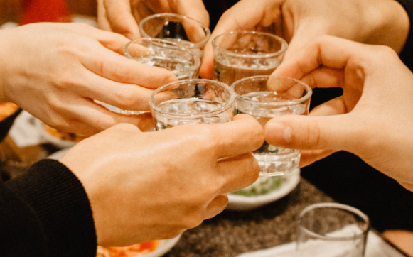 콜레스테롤 걱정 없이 건강하게 술 마시는 6가지 방법