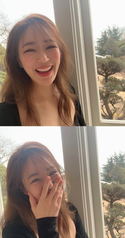 '유지태' 김효진, 눈웃음으로 아름다움 업그레이드…세월 비껴간 미모