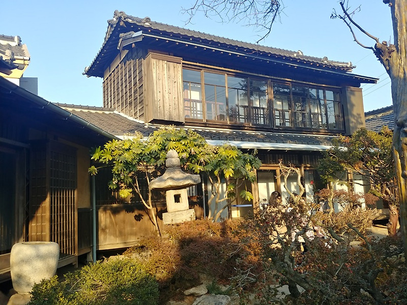 전북 군산 가볼만한곳: 신흥동일본식가옥 (히로쓰 가옥)