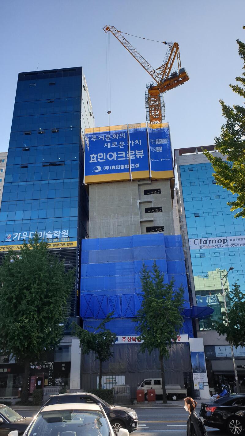은평구 연신내역 건물 공사 현장 사진 117 효민아크로뷰 주상복합 아파트 신축현장 (korean construction)