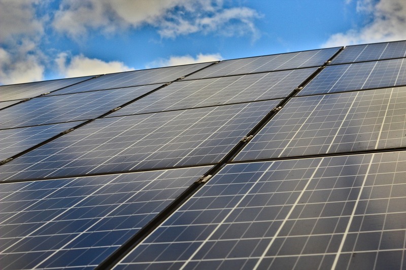 태양광 산업과 기초단체의 이격거리 규제 문제