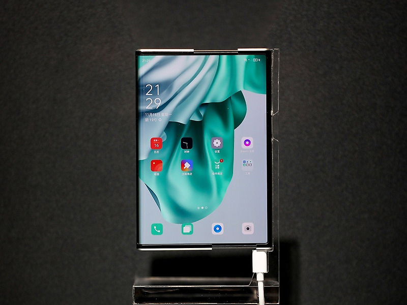 OPPO, 롤러블 컨셉 스마트폰 [OPPO X 2021]을 공개! (LG는 언제..)