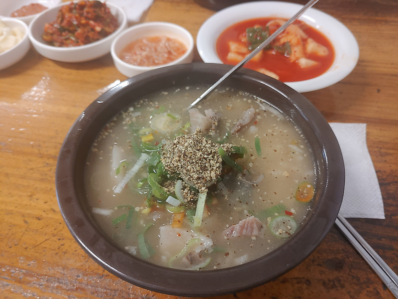 인천맛집 줄서서 먹는 순대국 밥 숭의동 이화찹쌀순대 후기