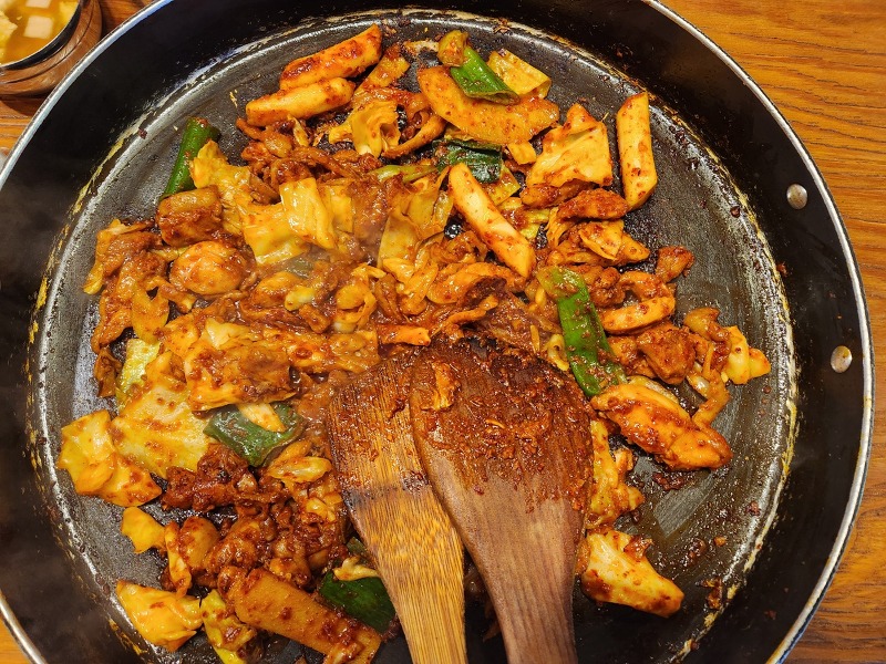 부산 동래구 맛집 : 유가네 닭갈비 & 볶음밥 내돈내산