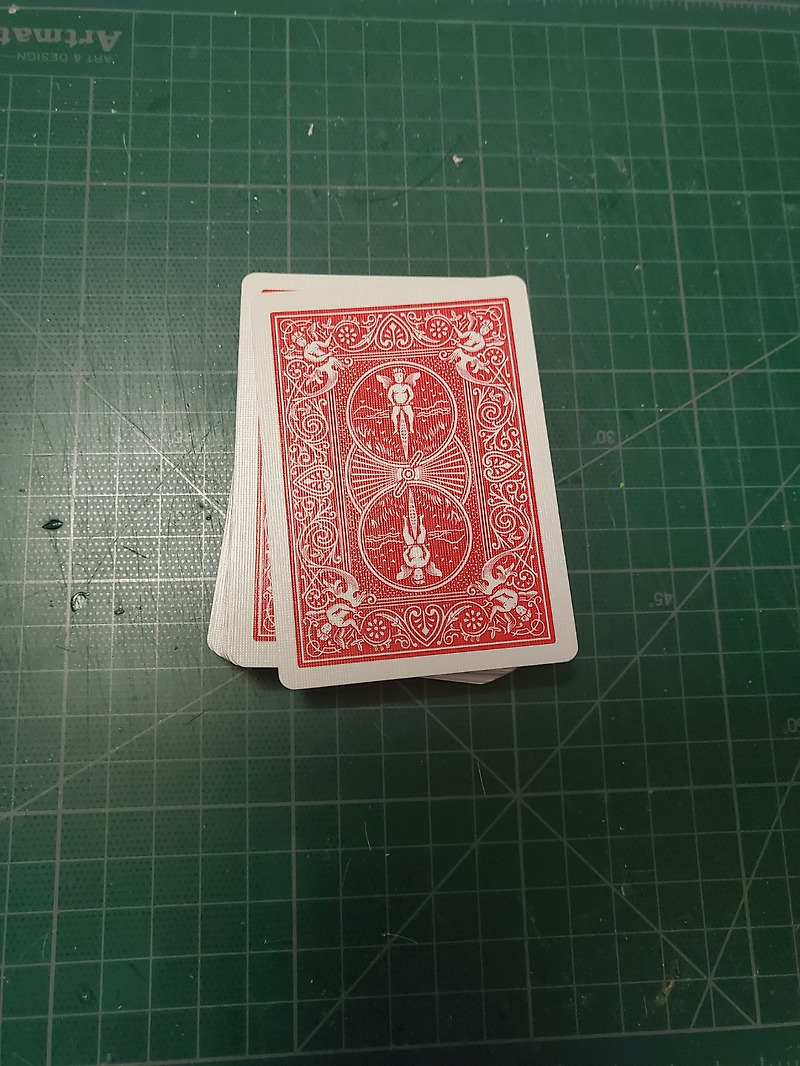 바이시클 카드로 하는 카드기술 2단컷 1편